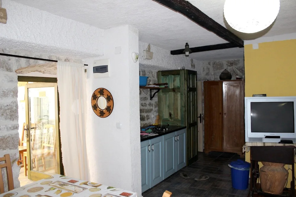 Apartment With one Bedroom in Betina, With Wonderful City View, Furnis