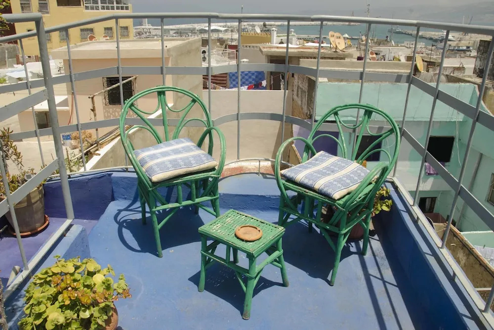 Bayt Alice Hostel