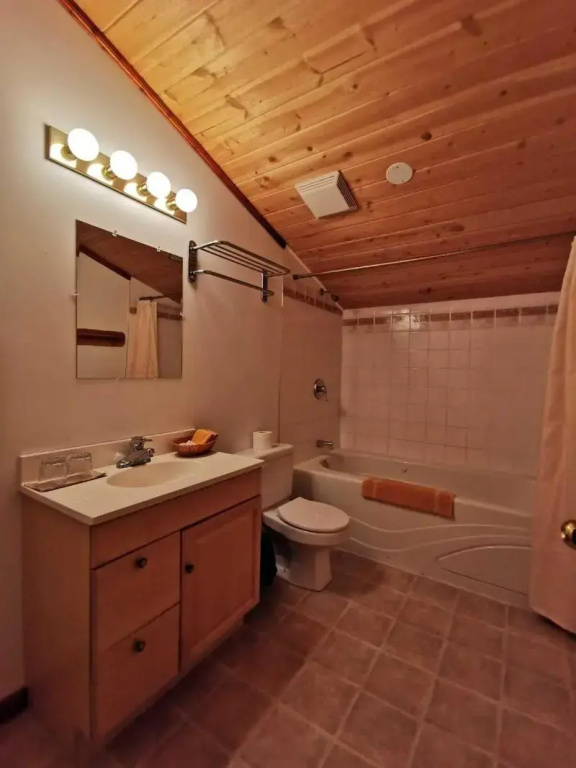 Alpine Meadows Lodge