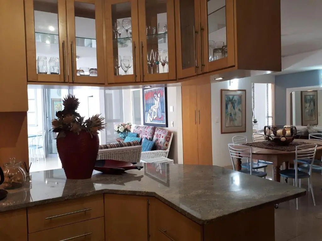 1501 Hibernian Towers Luxury Self Catering Apartment