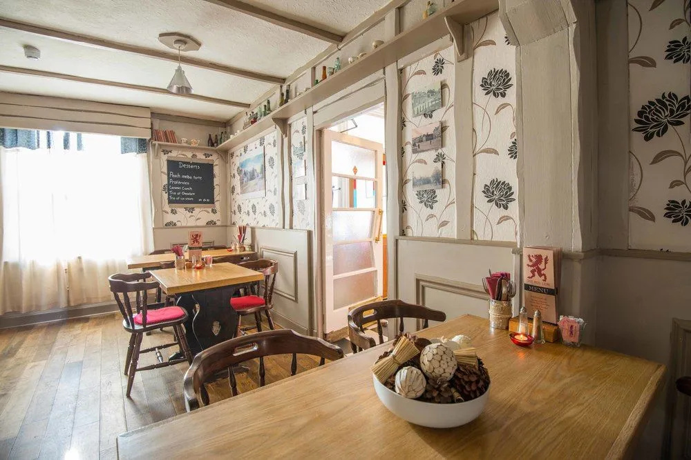 Red Lion, Coorie Inn