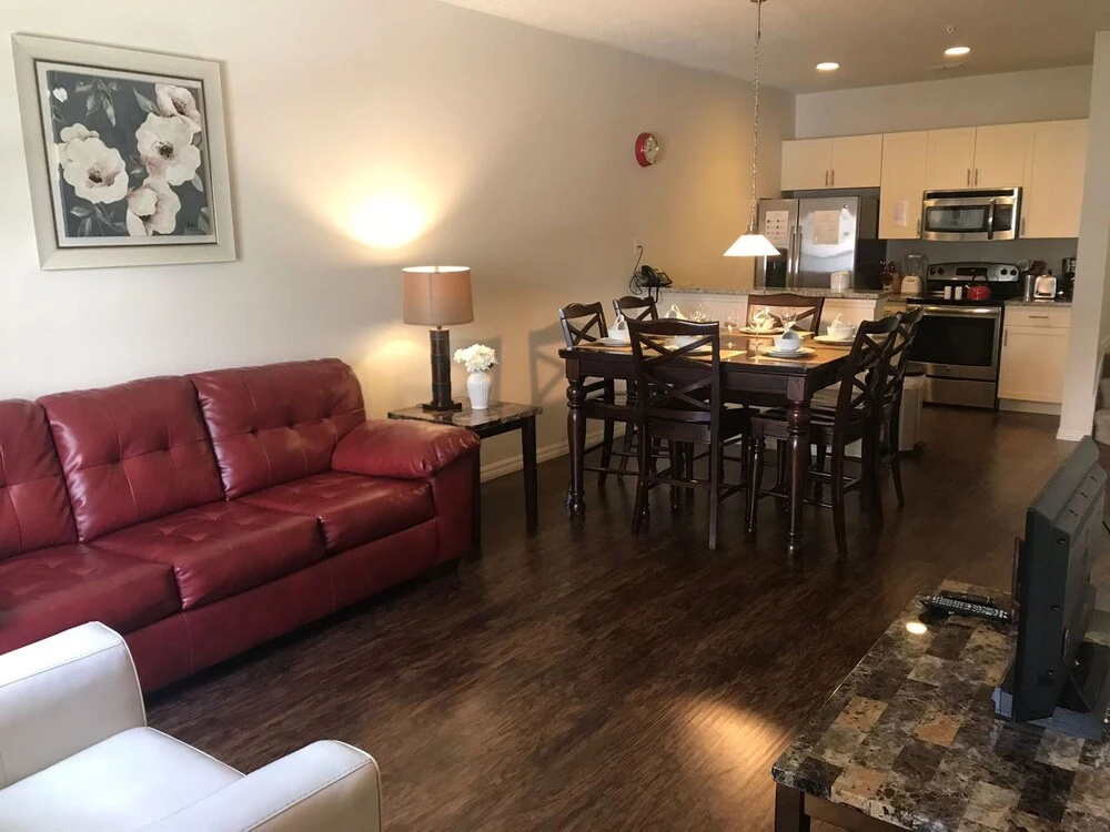 Lucaya Village - 5368 Diplomat Court