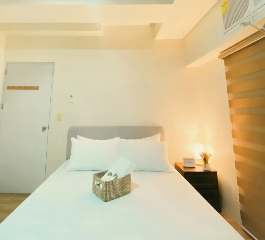 JFam Suites