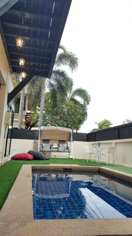 Nowhere Villa Pattaya