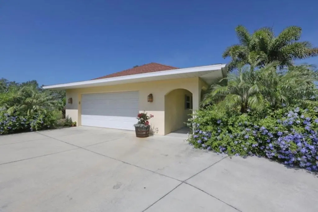 Sarasota - Dunmore 8730