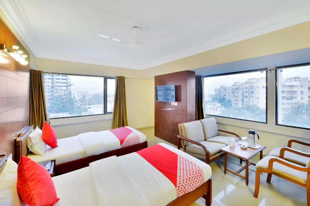 OYO 10197 Hotel Apex