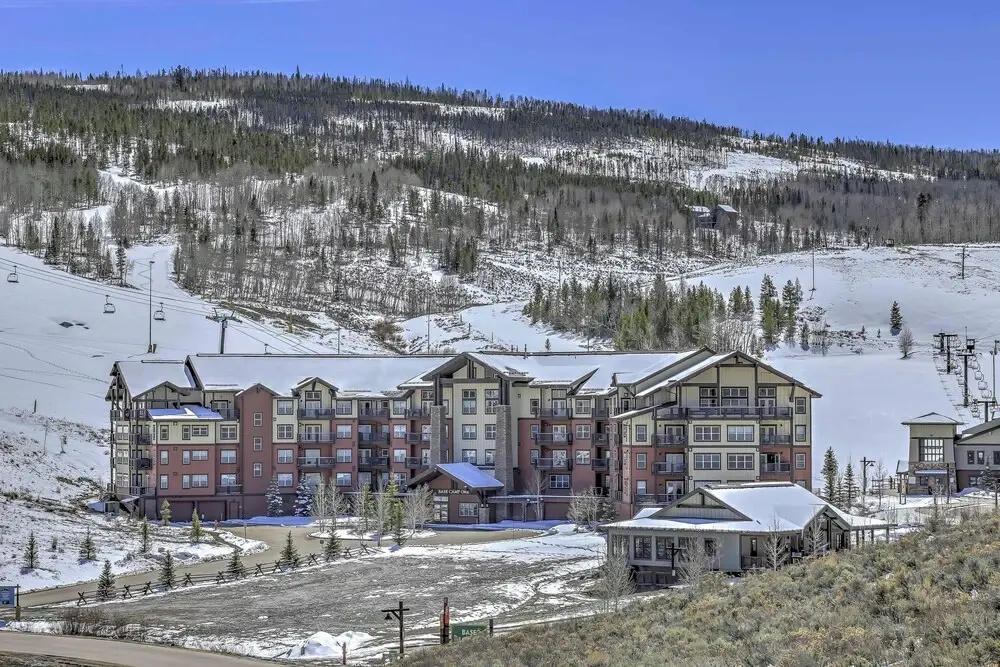 Granby Ranch Condo w/ Balcony: 1 Mi to Lake Granby