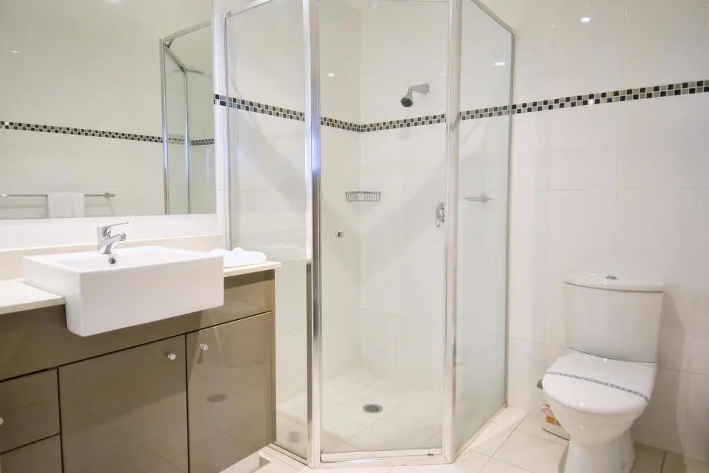 Solaire Apartments
