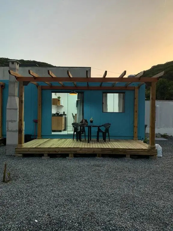 Container Guest House