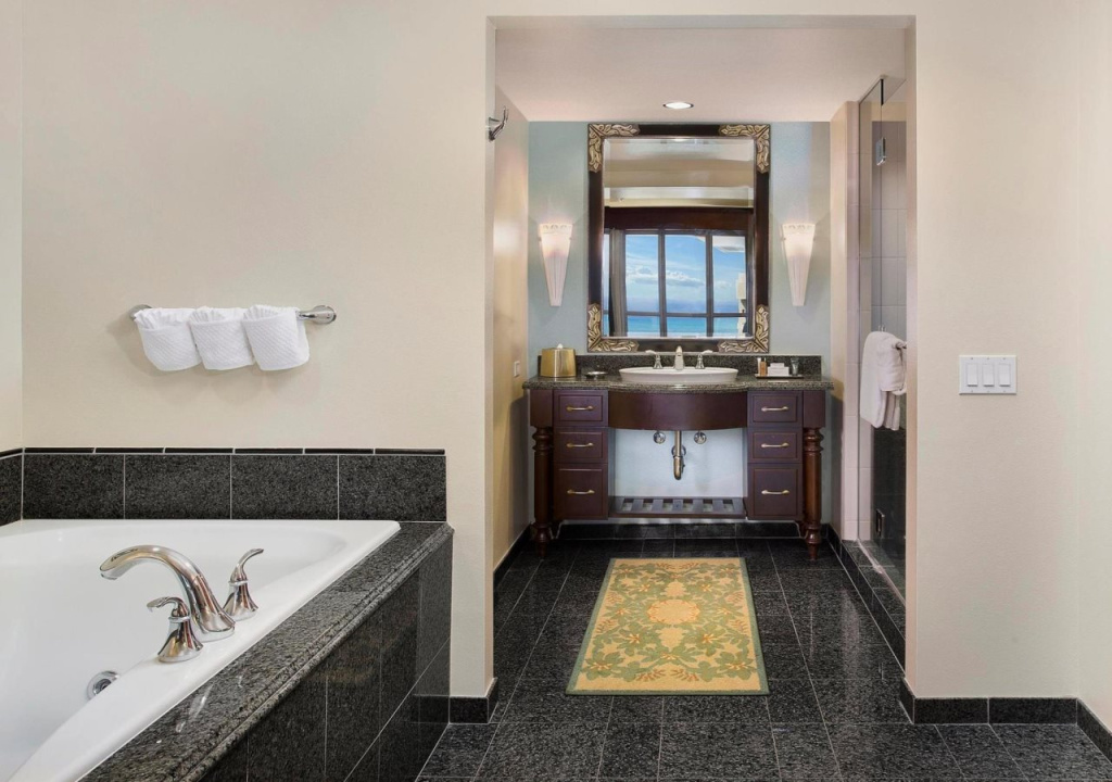 Hilton Grand Vacations Club Grand Waikikian Honolulu