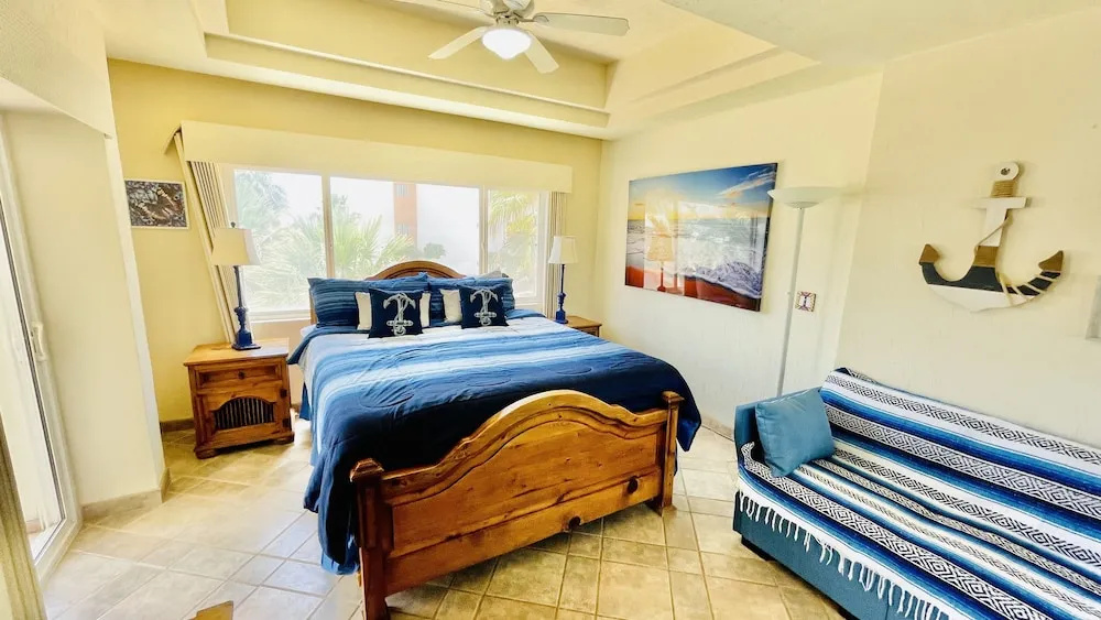Beautiful 1 Bedroom Condo on the Sea of Cortez at Las Palmas Resort Bn-203b Studio Condo by Redawning
