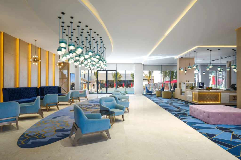 Maani Muscat Hotel & Apartments
