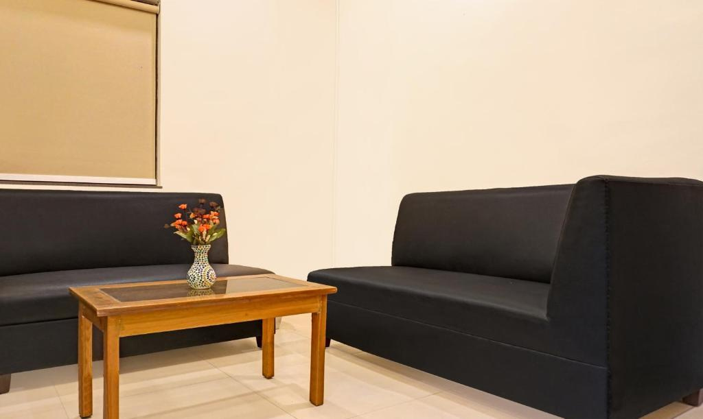 Itsy Hotels Crown Inn