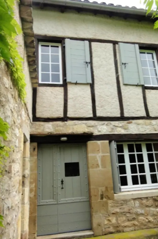 House With 3 Bedrooms in Cordes-sur-ciel, With Wonderful City View, Enclosed Garden and Wifi
