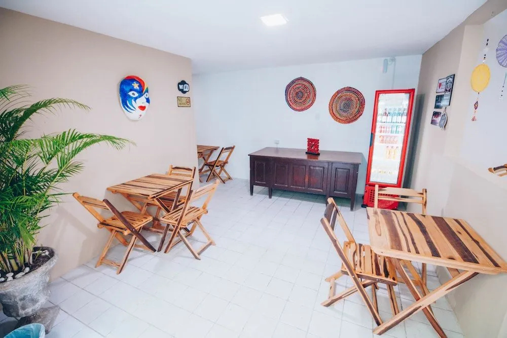 Reef Hostel & Pousada
