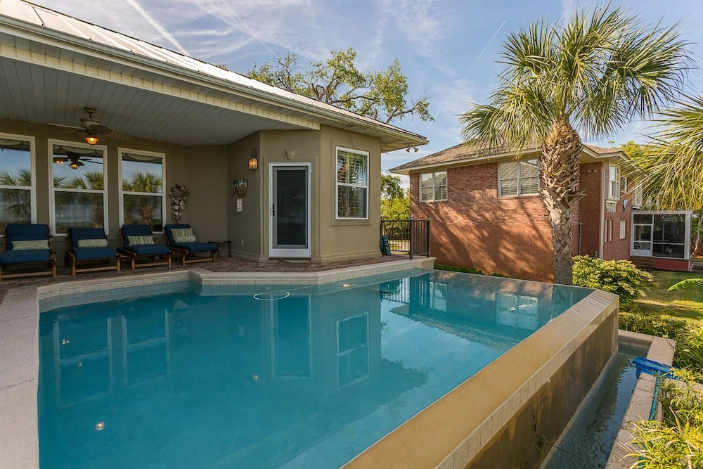 2309 Ocean Road by Hodnett Cooper