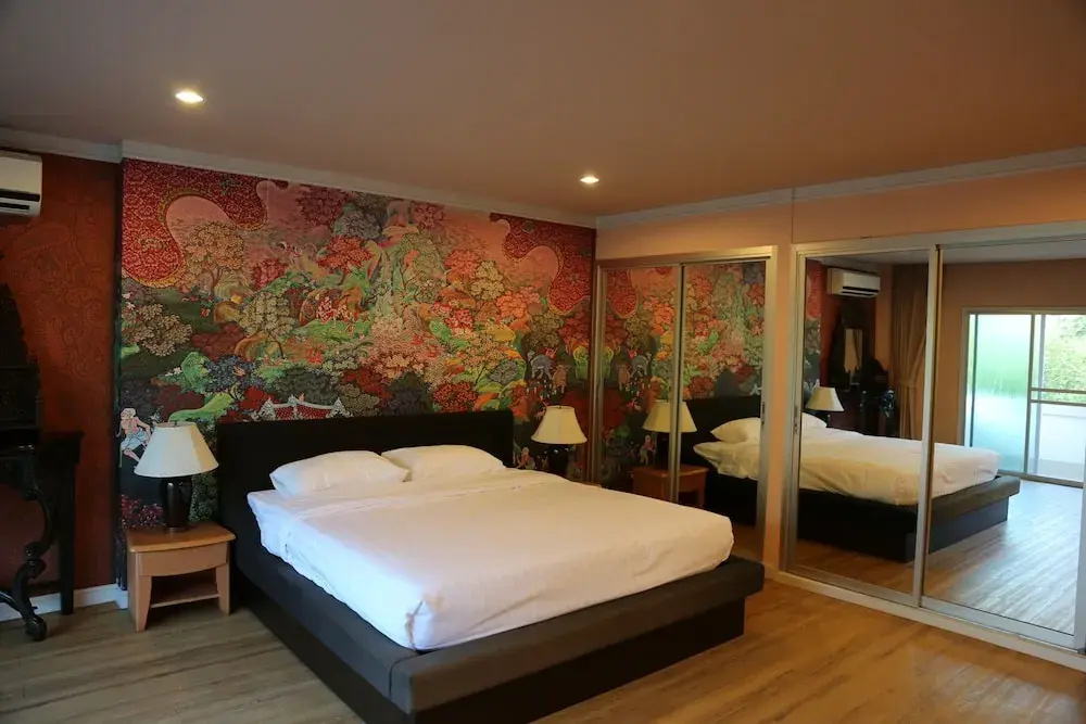 Scenxury Resort