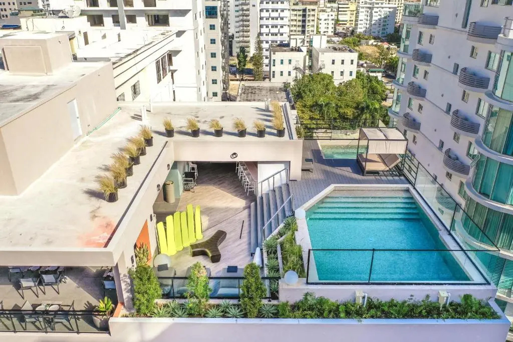 Fully Serviced Apartment at Regatta Living II - 6C