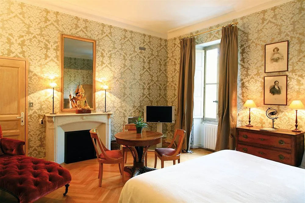 Hotel Château Des Alpilles