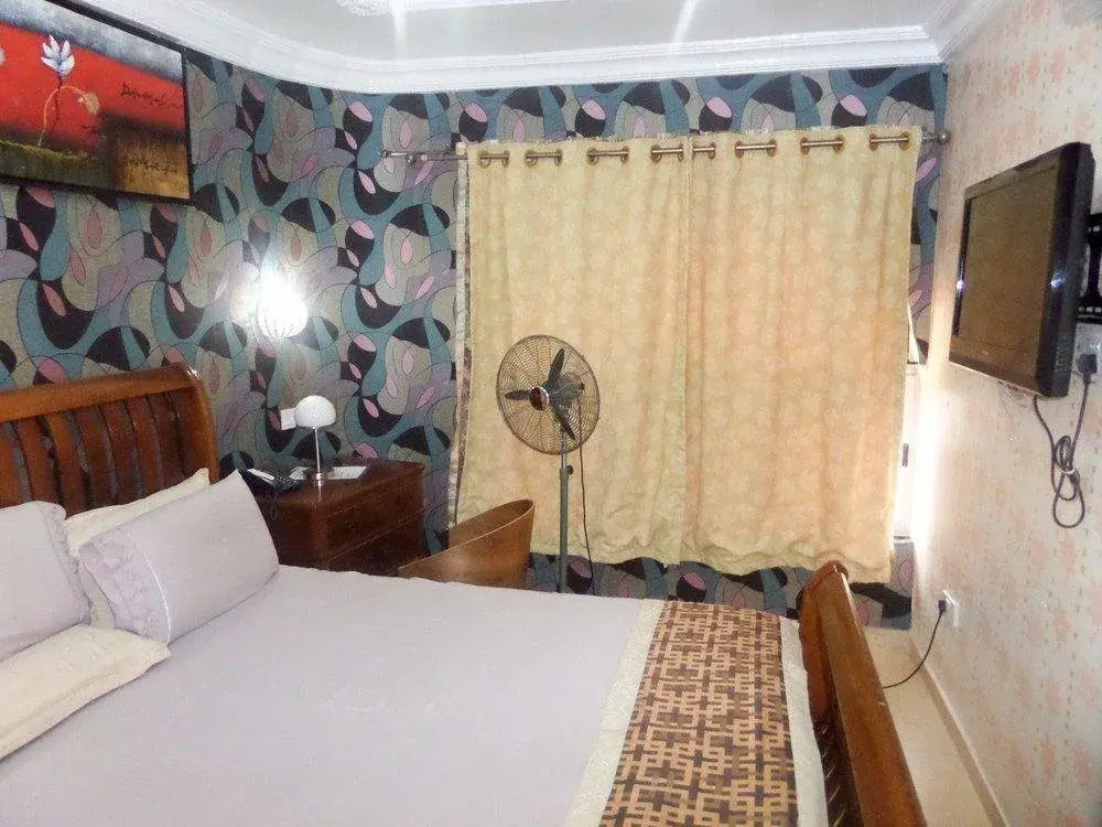 First View Luxury Hotel