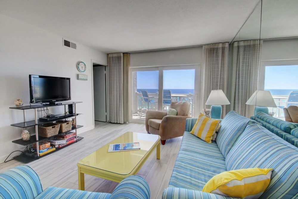 363 El Matador 2 Bedroom Condo by RedAwning