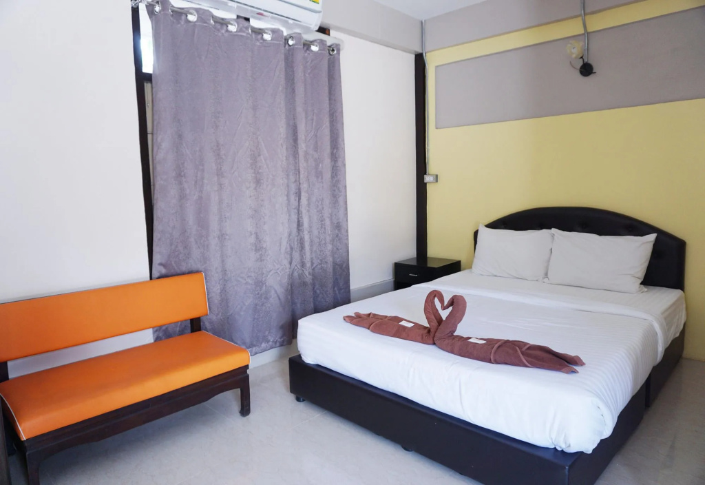 Puangpech Hotel Lampang