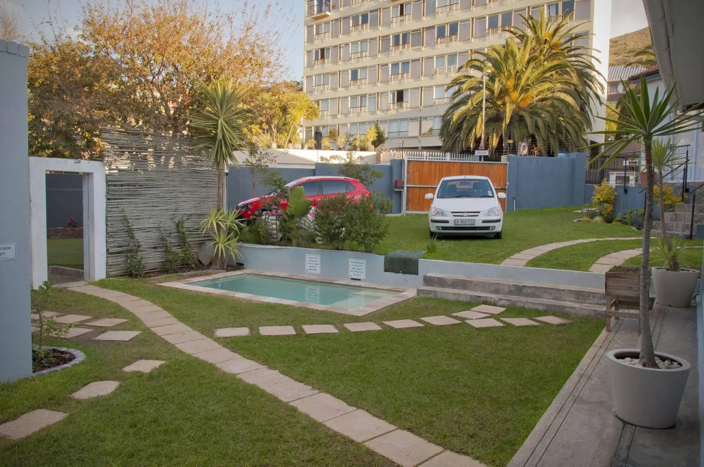 Atlantic Point Backpackers