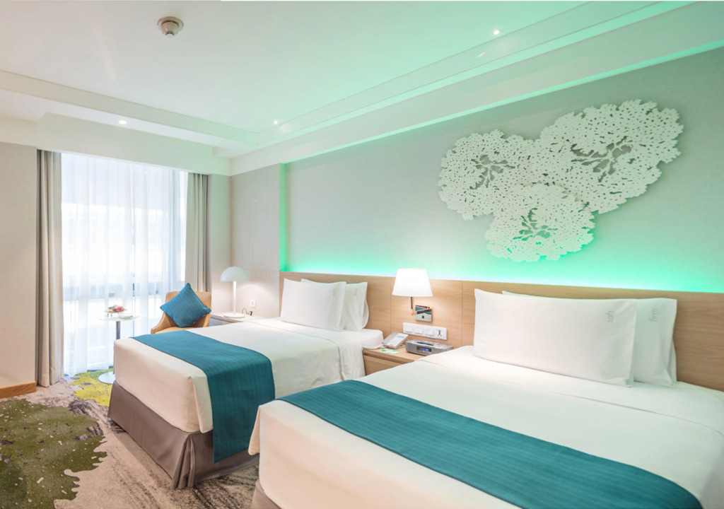 Holiday Inn Bangkok by IHG