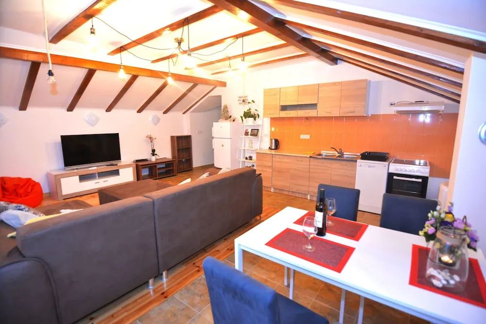 Apartmani Raicevic