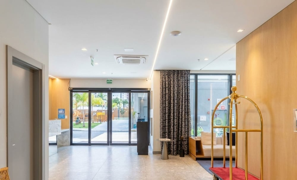 Apt 300m From the Beach in Bldg w/ Pool Fnk1905