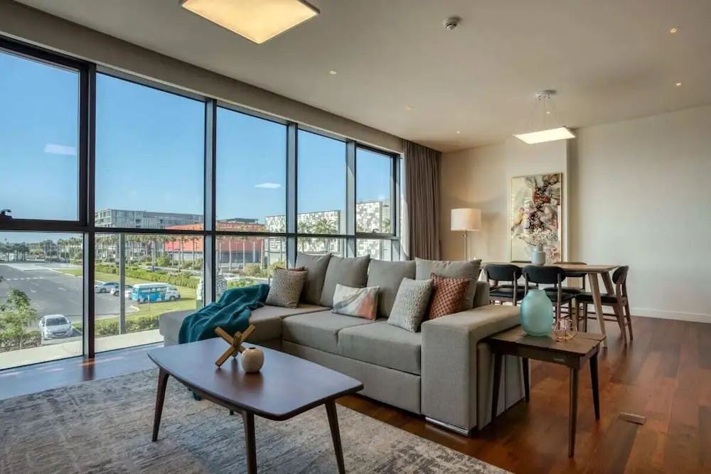 Stunning 4BR Apt in Citywalk Right Next to Hubzero