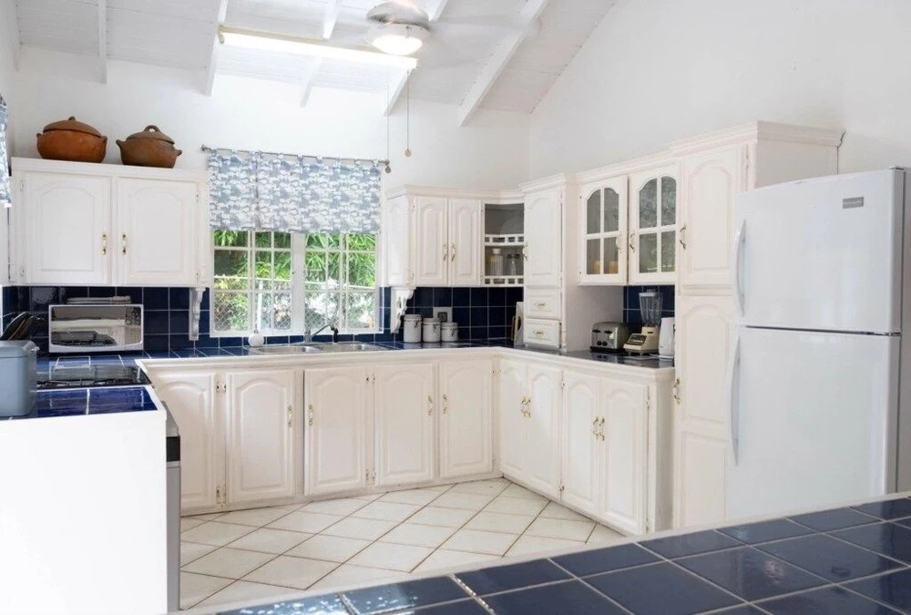 The Date House - Four Bedroom Villa with Private Pool near the beach and Calabash Cove Resort 4 Villa by RedAwning