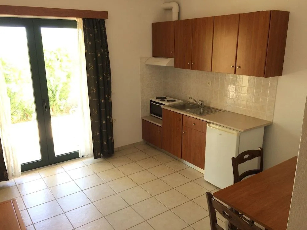 iriJoanna Holiday Plaza