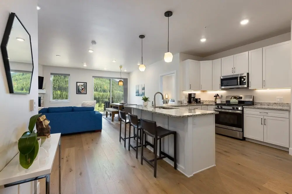 306 Clearwater Lofts 2 Bedroom Condo by Redawning