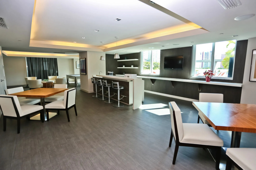 Nuovo Properties at Brickell 1st