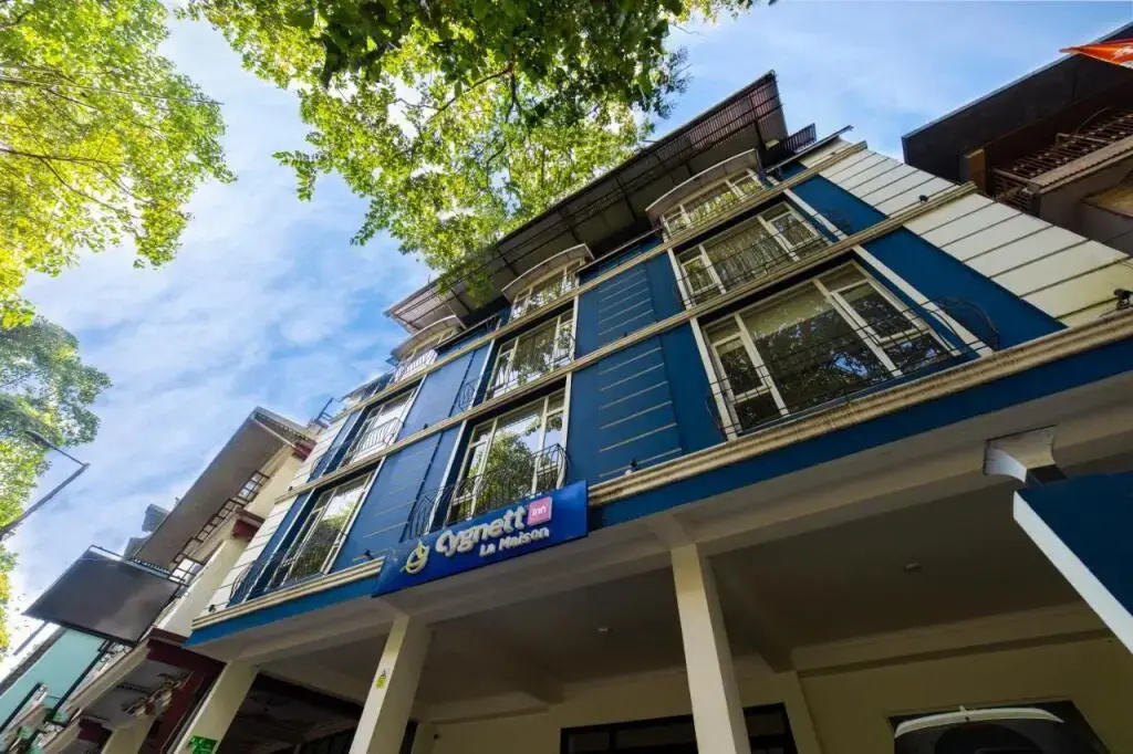 La Maison Suites