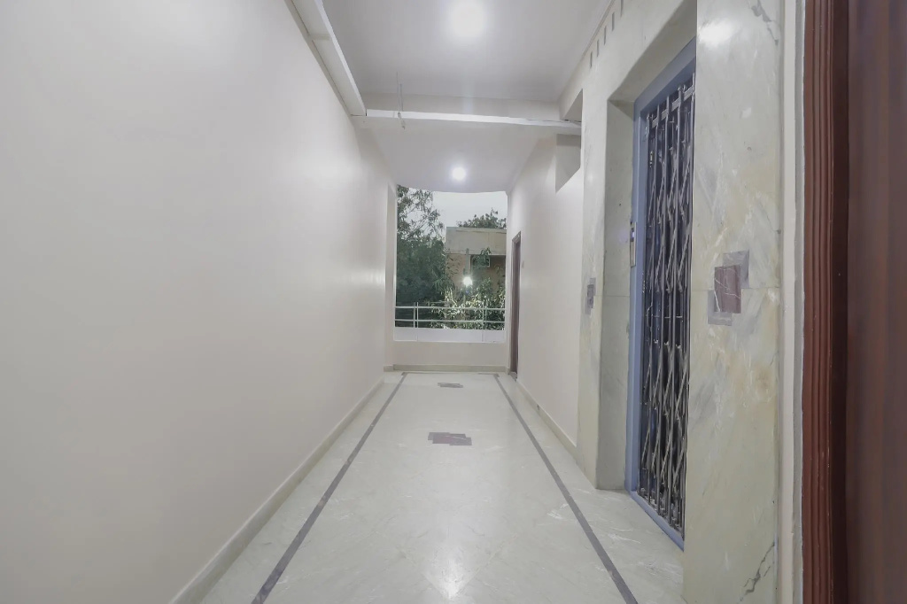 Collection O 77471 Kumar Residency Inn