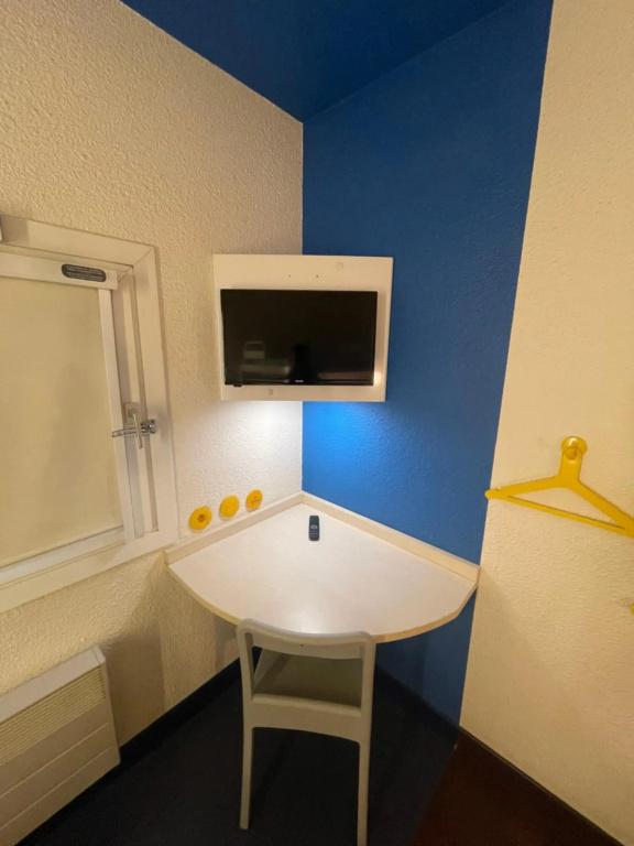 Unisotel Bollene A7 Ex-Hotel F1