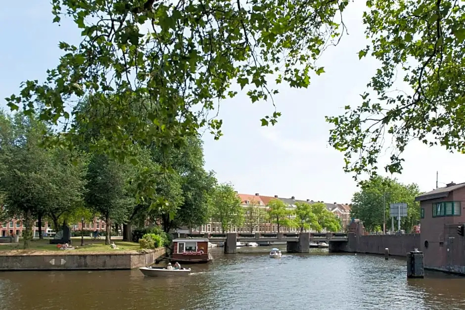 Westerpark Suites