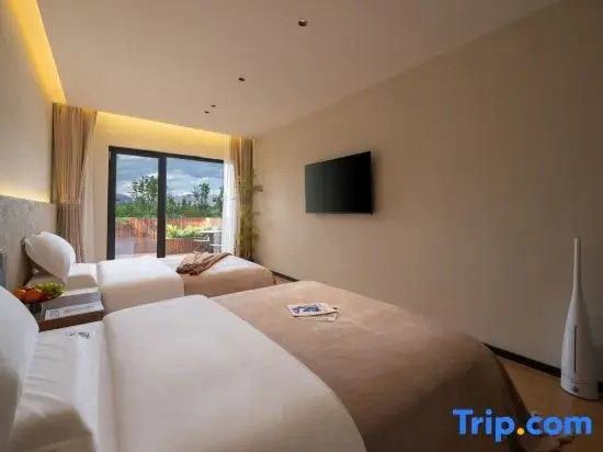 Lijiang Yunlai Snow Mountain Panoramic Resort Homestay