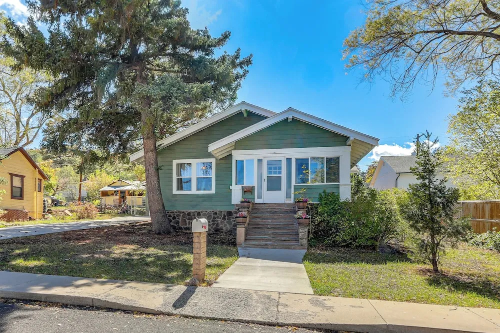 Route 66 Retreat: Dog-friendly Home in Williams