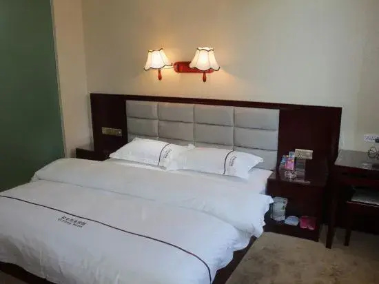 Yi Feng Bussiness Hotel