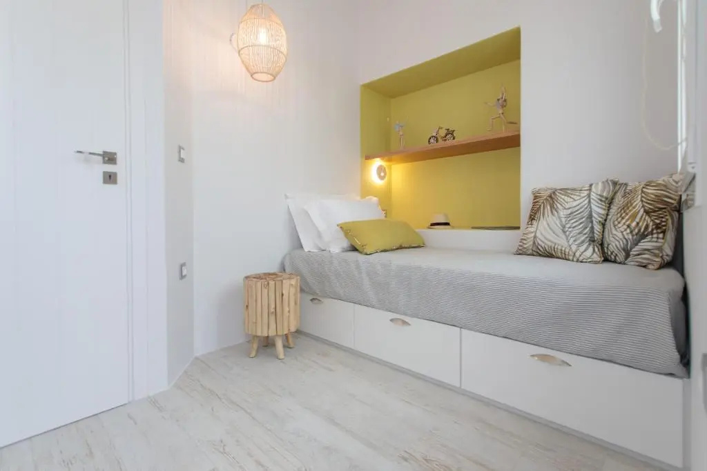 Sunday Luxury Suites