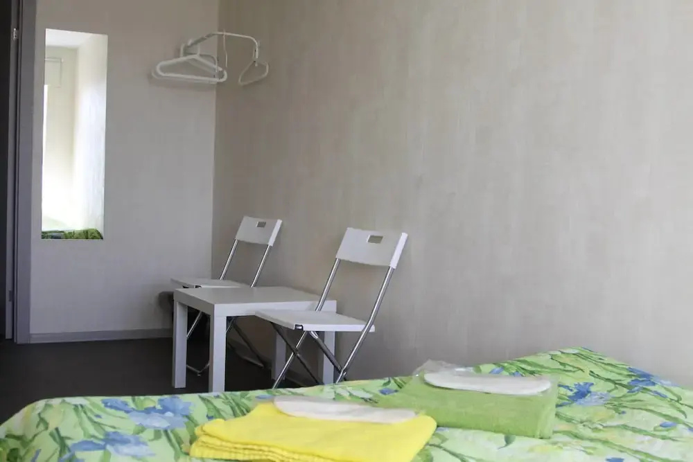 Hotel Pastel on Vosstania 1