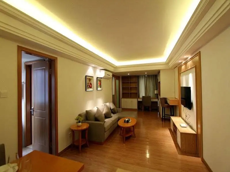 Chongqing Royal Serviced Apartment