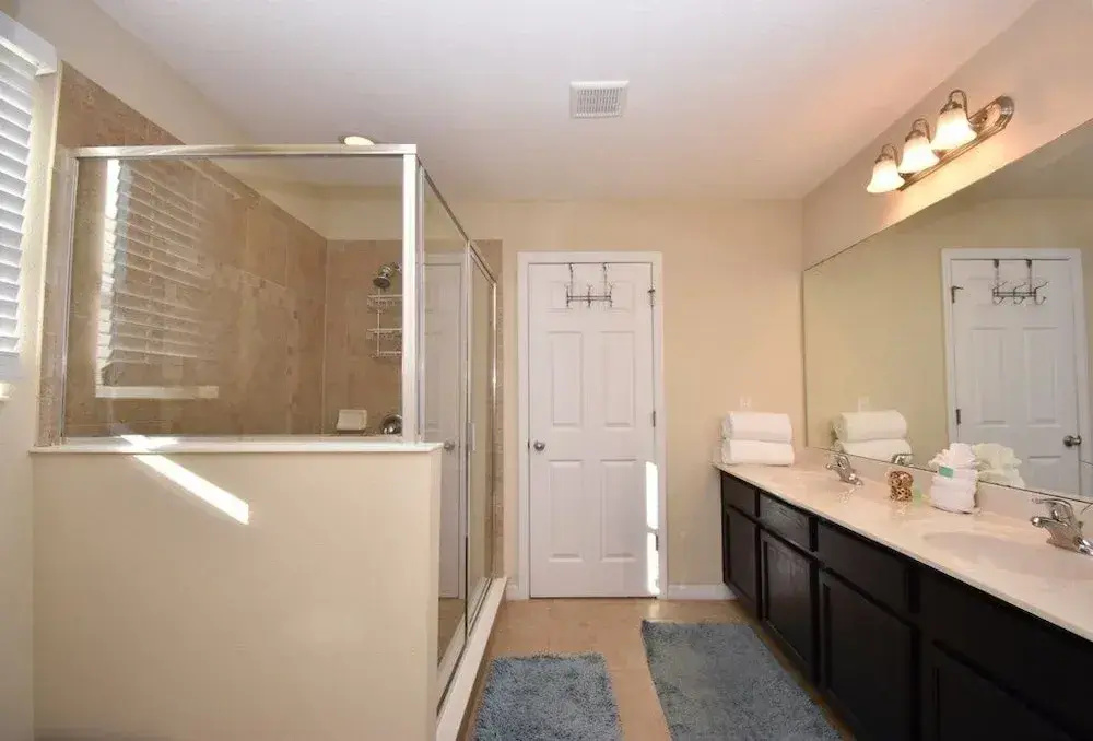 1705vp 4 Bedroom Home by RedAwning