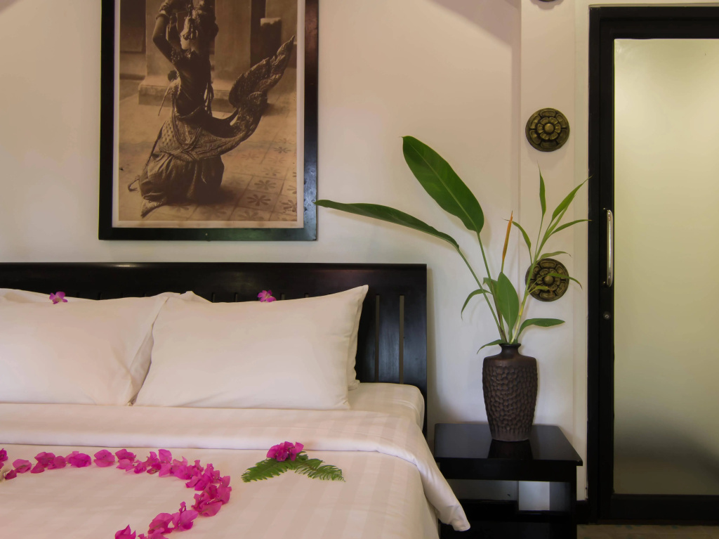 La Residence WatBo Hotel