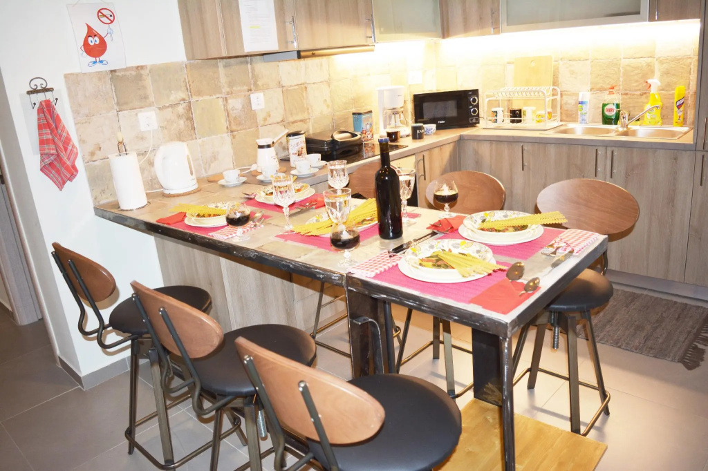 Metro Thission Apt (100 Meters From Acropolis )