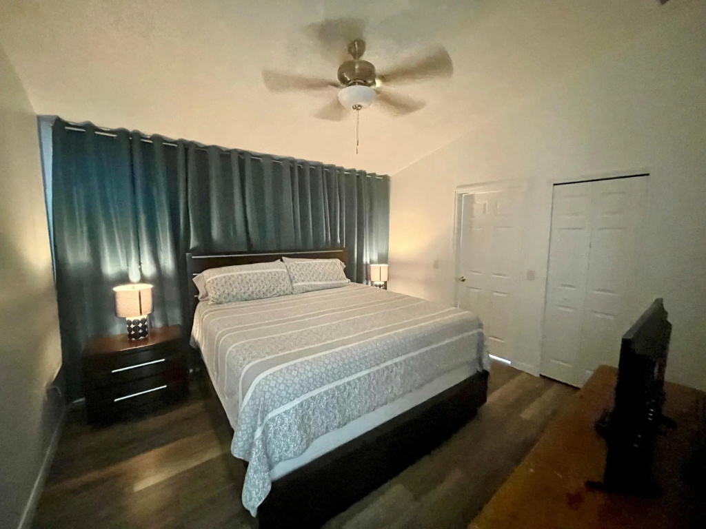 Grand Luxury 4BD Pool Home Disney Universal