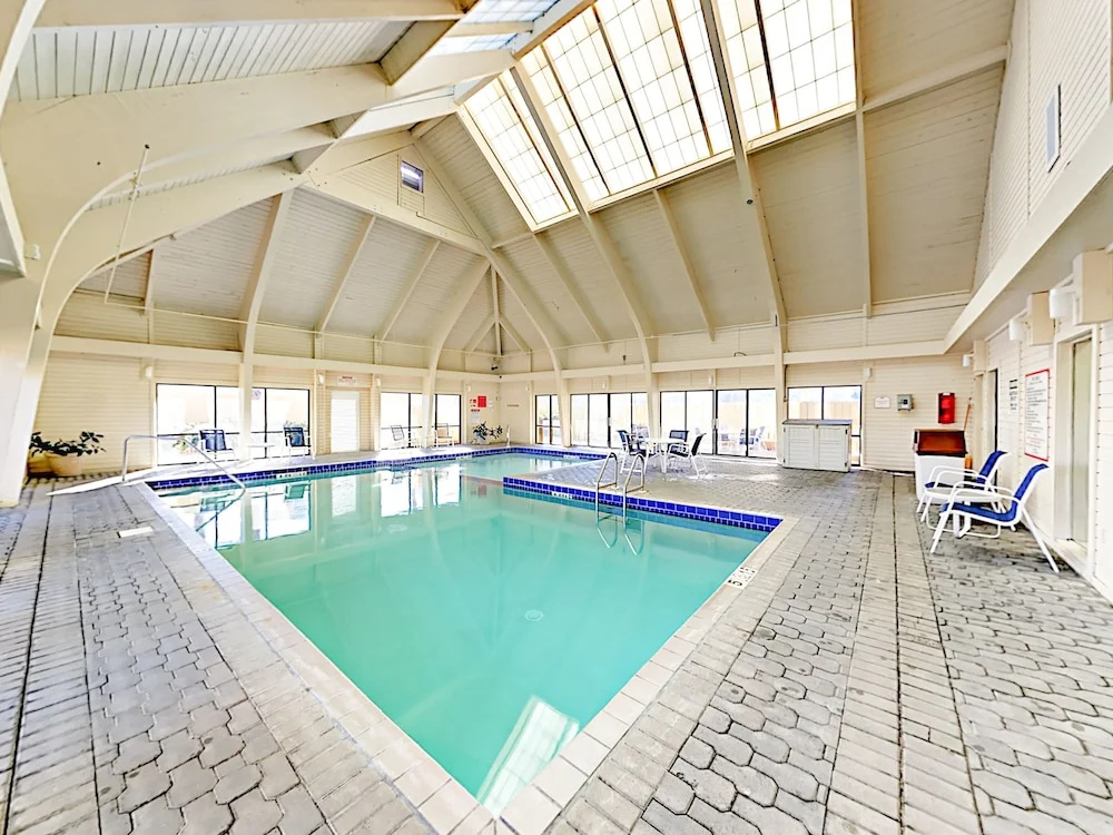 Summer House Condo Unit 1504a 3 Bedrooms 2 Bathrooms Condo